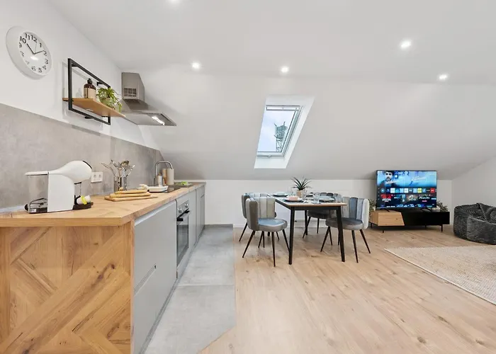 Yello Homes - 4 Gaeste - 3 - Gemuetlich & Luxurioes דירה הרצוגנאוראך